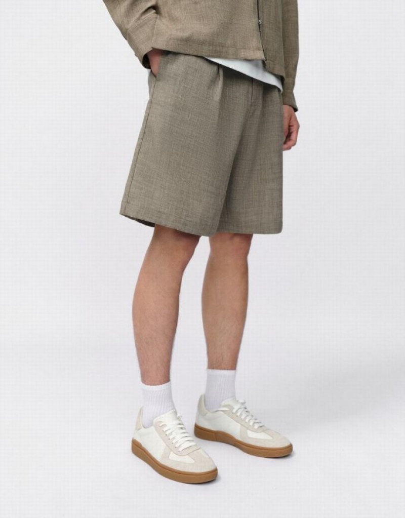 Khaki Urban Revivo Loose Men's Shorts | 86215WMGT