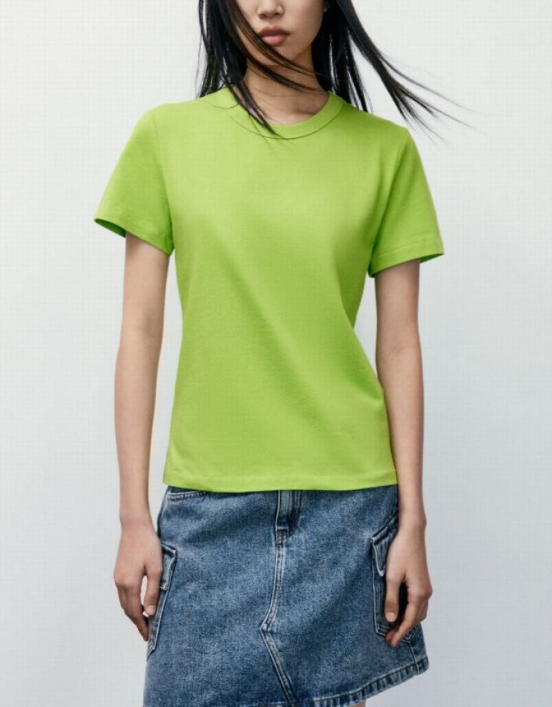 Light Green Urban Revivo Basic Crew Neck Women's T-Shirts | 61390HSPE