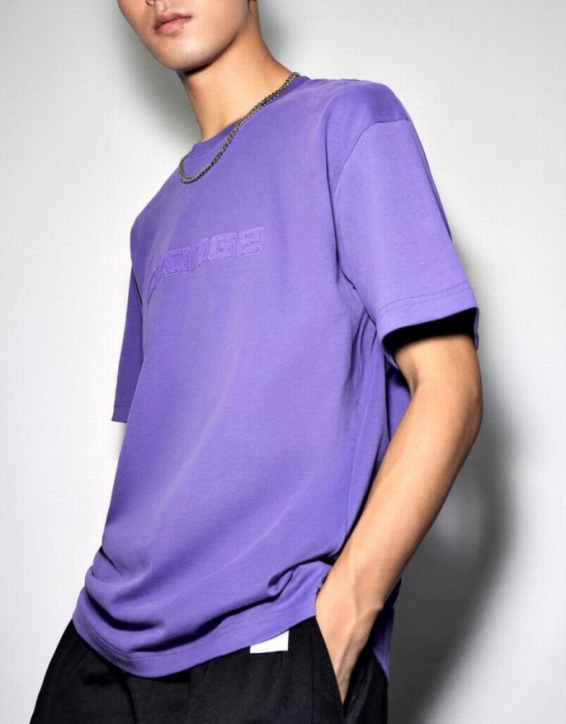 Purple Urban Revivo Letter Embossed Crew Neck Men's T-Shirts | 72065CAEX