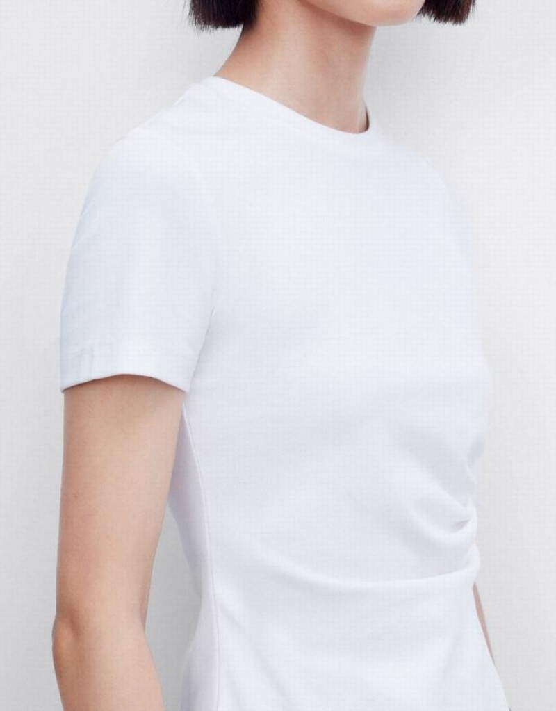 White Urban Revivo Asymmetrical Hem Women's T-Shirts | 46371SAOV