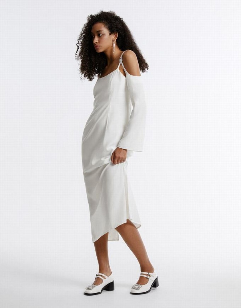 White Urban Revivo Cold Shoulder Women's Casual Dress | 86053FTLG