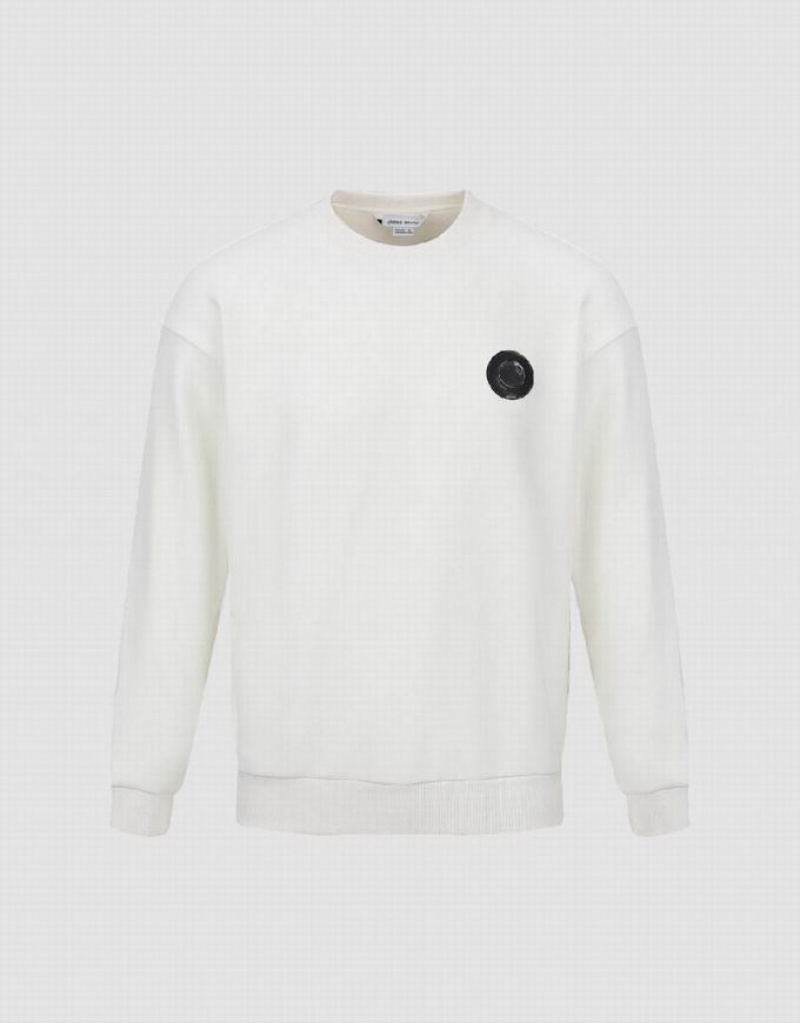 White Urban Revivo Crew Neck Loose Men's Sweatshirts | 90725CVHK