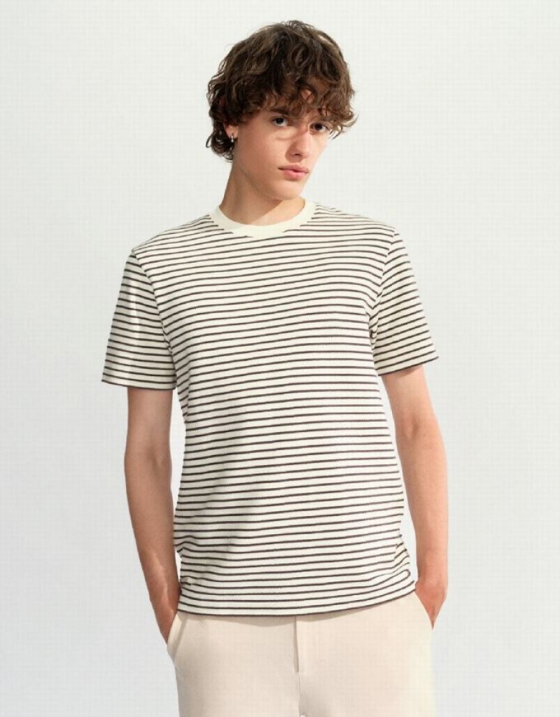 White Urban Revivo Striped Crew Neck Men\'s T-Shirts | 70642OQIX