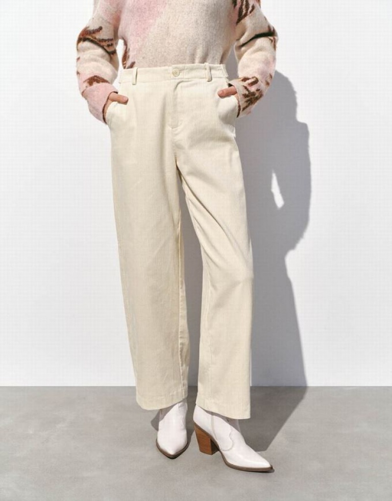 White Urban Revivo Textured Wide-Leg Women's Pants | 32198EJBL