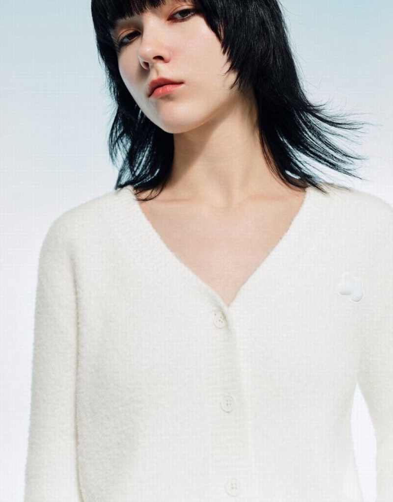 White Urban Revivo V-Neck Knitted Women's Cardigan | 05392JNXQ