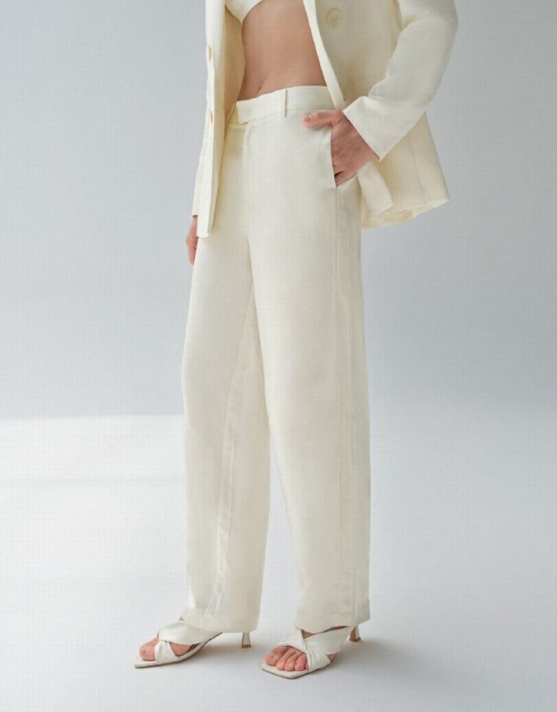 White Urban Revivo Wide-Leg Women's Pants | 51069SQXW