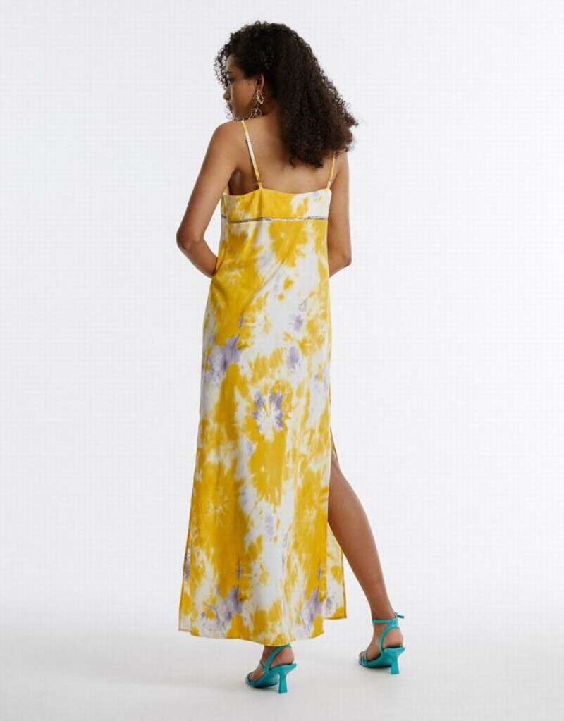 Yellow Urban Revivo Flowy Floral Women's Casual Dress | 29463DQCS